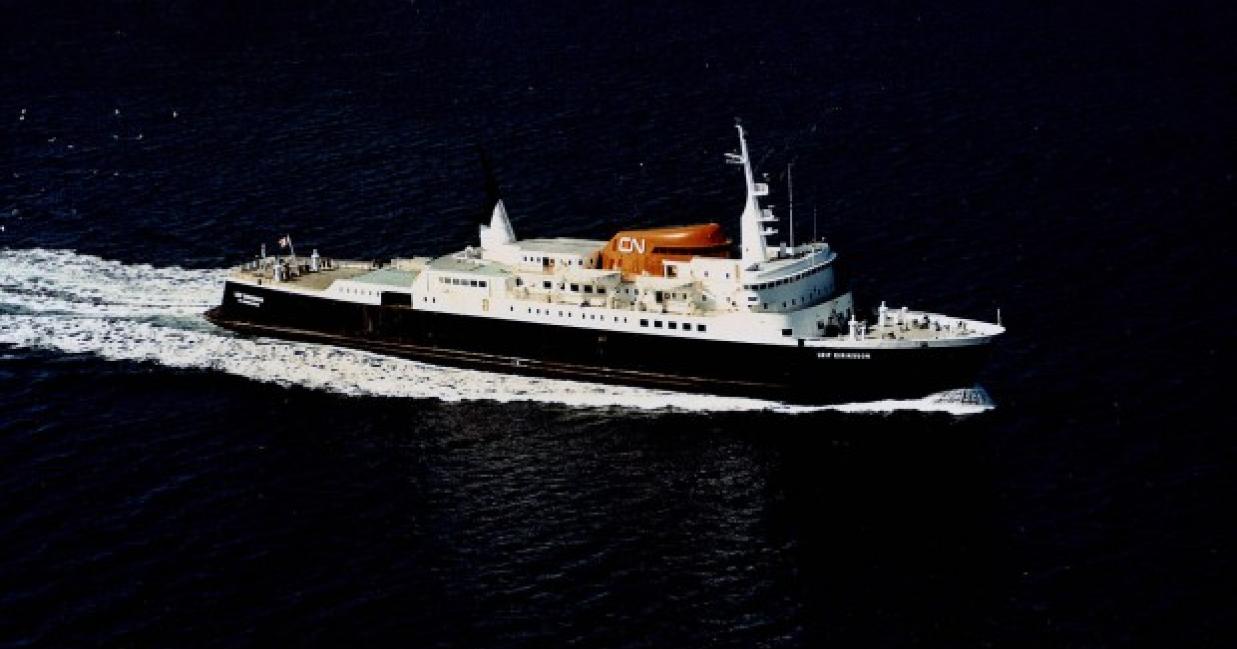 the leif eiriksson sailing