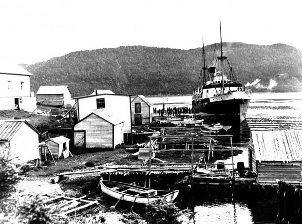 Image of the SS Northern Ranger docked in Jackson's Arm circa 1955